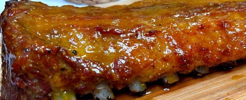 Costillar asado a baja temperatura a la miel y la mostaza